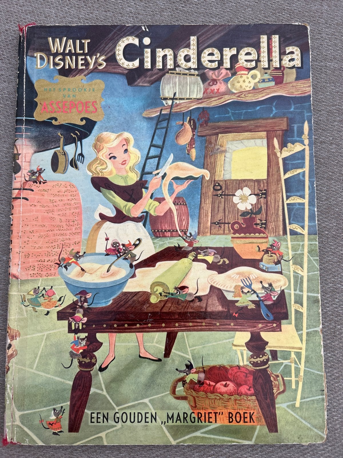 Walt Disney's Assepoester - Een Gouden Margriet Boek (1953), Ophalen, Gelezen