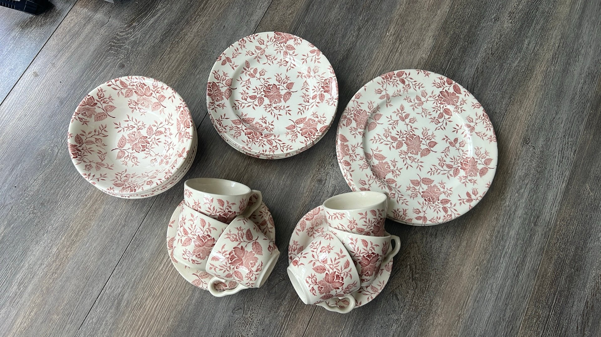 English Ironstone Tableware floral servies EIT, Ophalen of Verzenden