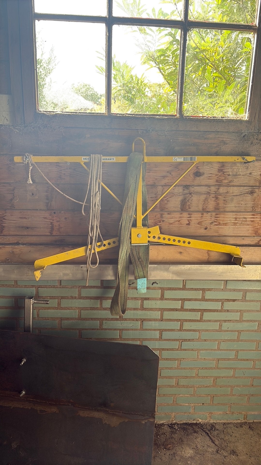 Tegeltilwagen en tegeltil beugel, Ophalen, Zo goed als nieuw