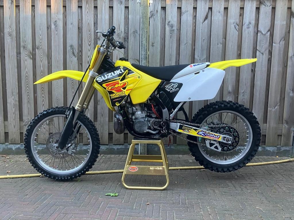Suzuki RM 250cc 2 Takt, Fietsen en Brommers, Ophalen of Verzenden, Suzuki