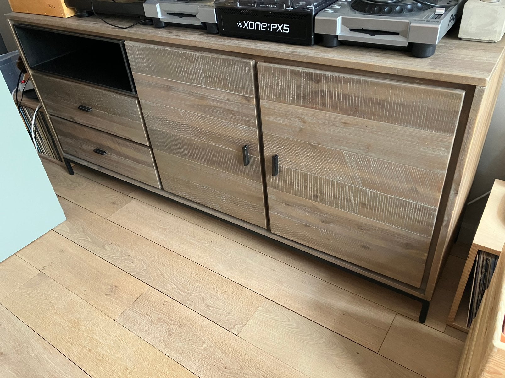 Dressoir acaciahout, Ophalen, Zo goed als nieuw, 25 tot 50 cm, 150 tot 200 cm
