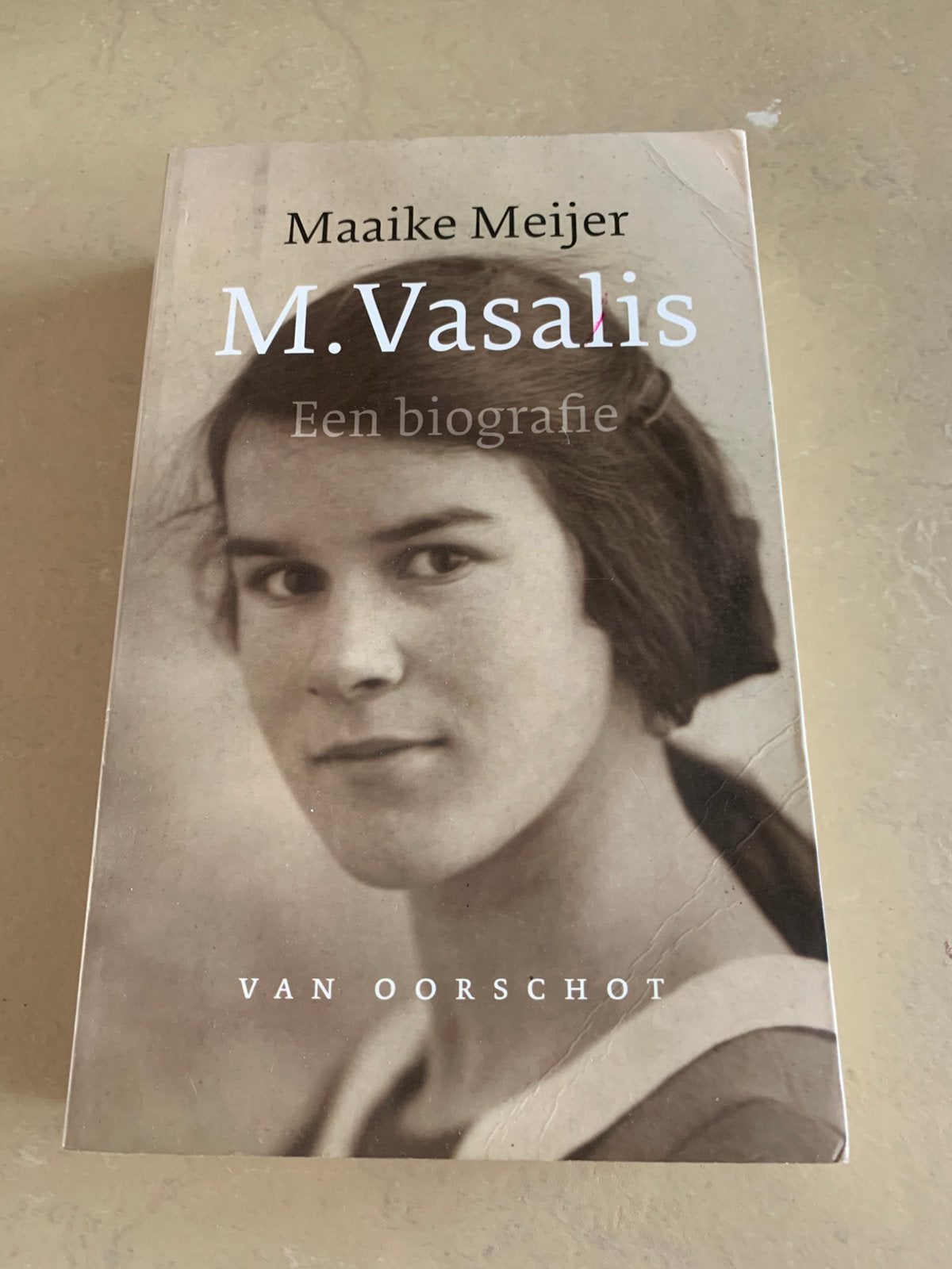M. Vasalis-Een biografie, Ophalen of Verzenden, Gelezen, Kunst en Cultuur