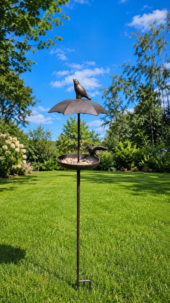 Vogelvoederstation "Onder de Paraplu" / gietijzer, Huis en tuin decoratie Marie, Nieuw, Info@huisentuindecoratiemarie.nl, Peize