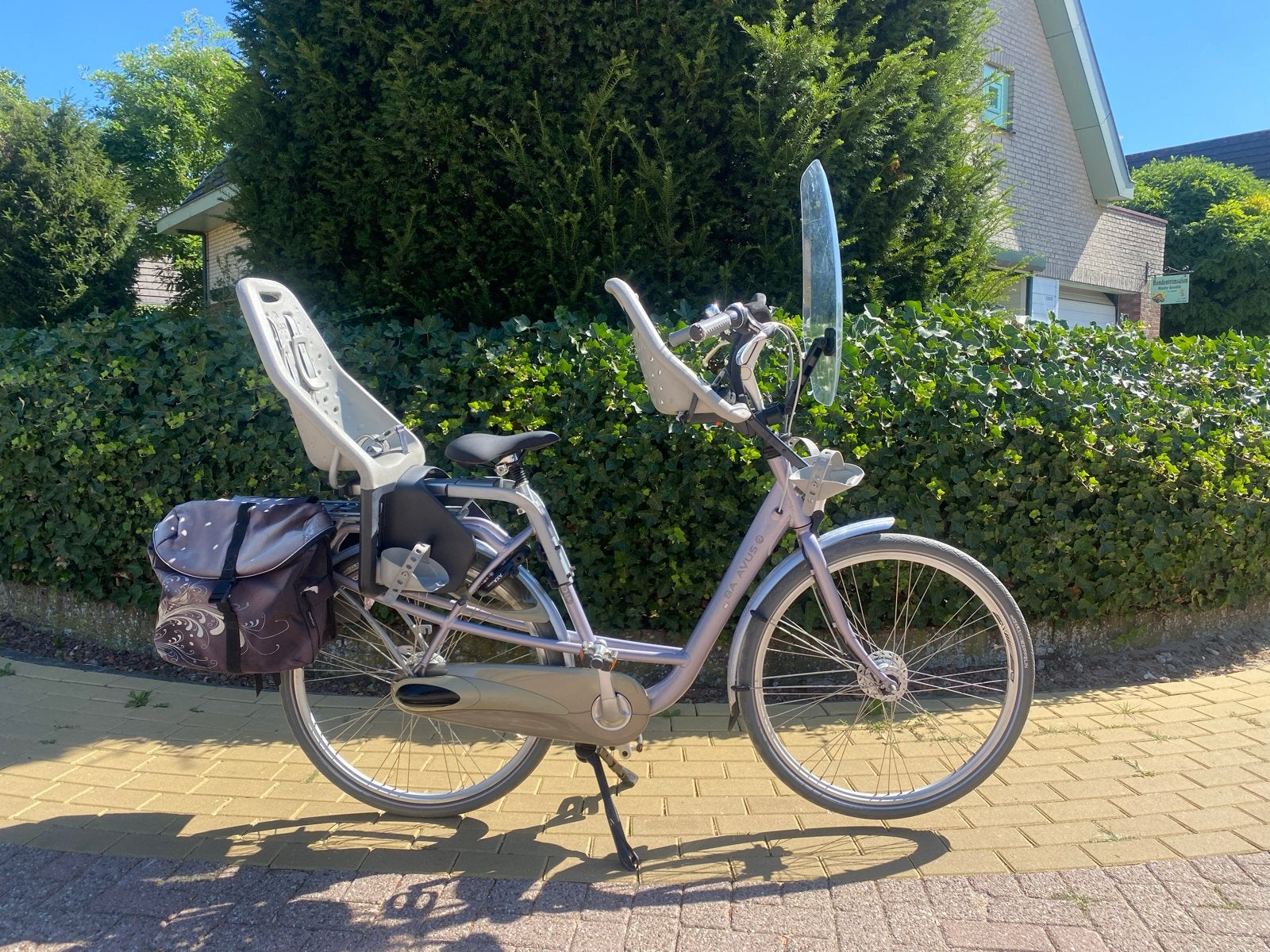 Complete Batavus Mambo moederfiets - met Yepp zitjes, Ophalen, 2 zitjes, Gebruikt, Versnellingen