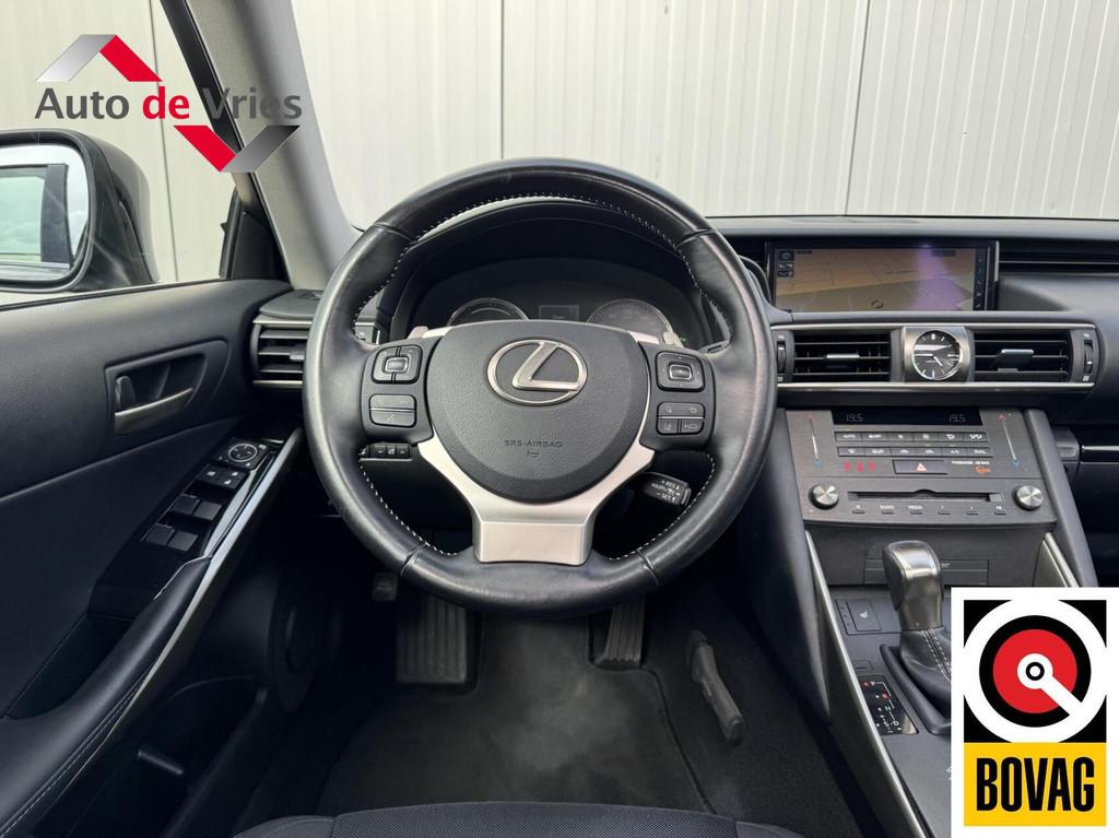 Lexus IS 300h Hybrid Business Line Pro|Schuifdak|NL-Auto, Auto's, Lexus, Automaat, Achterwielaandrijving, Gebruikt, Bedrijf