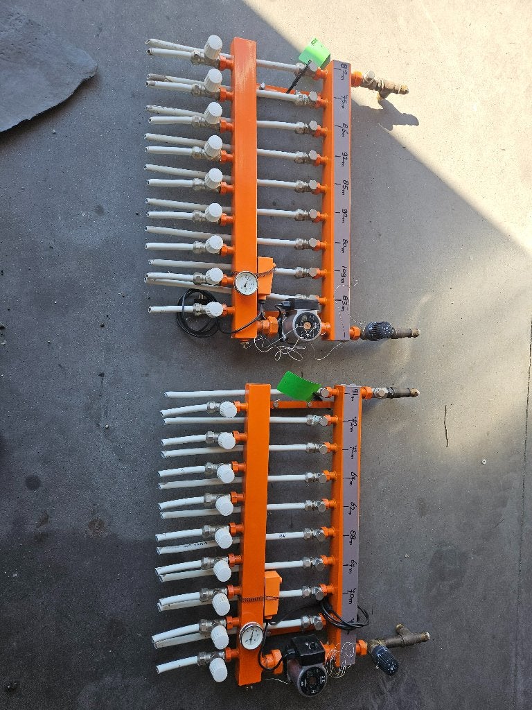Vloerverwarming verdeler 9 groeps Grundfos pomp ( 553 ), Ophalen, Gebruikt, Minder dan 30 cm, Overige typen