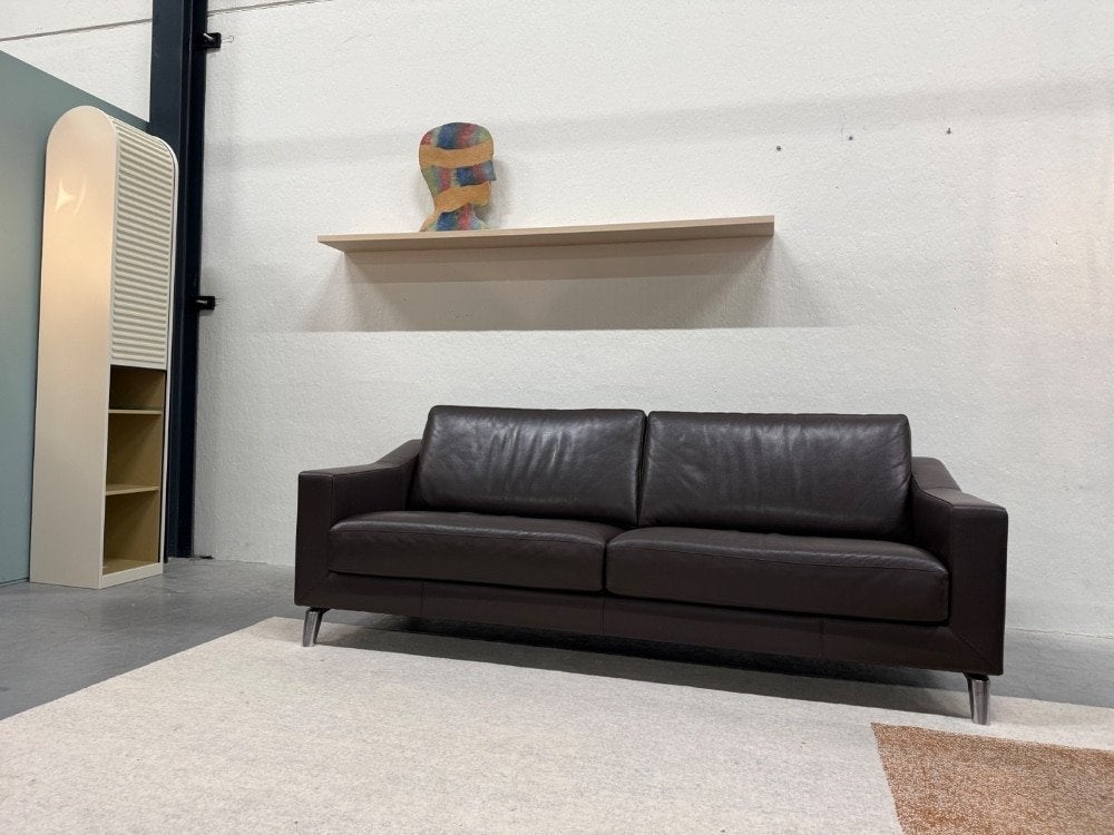 Als nieuw Leolux Antonia 2,5 Zits Bruin leer Design 180, Huis en Inrichting, Leolux, Info@leolux.nl, 150 tot 200 cm, Tweepersoons