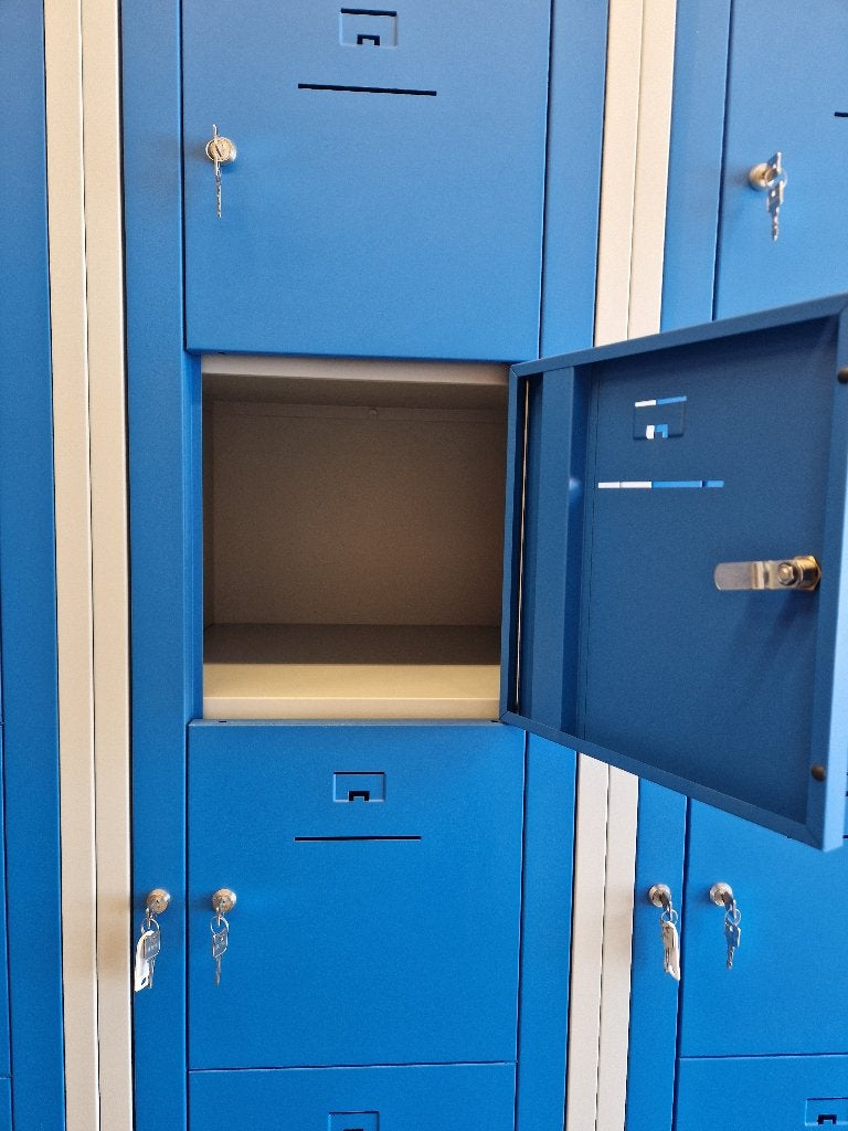 ALRECU Locker met 5 kluisjes (nieuw), Ophalen, Info@alrecu.nl, Nieuw, Industrieel