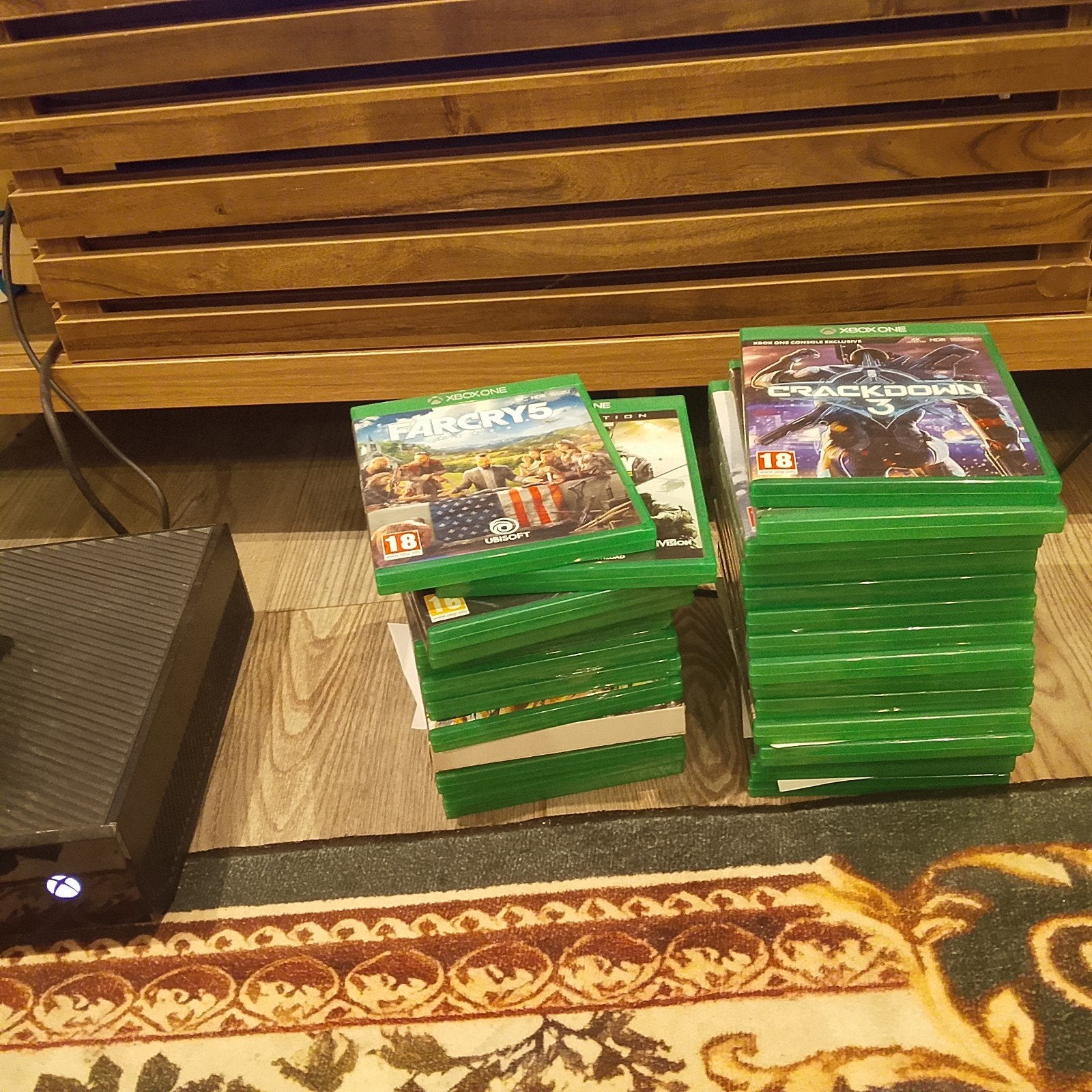 Xbox One met controller, kabels en 32 games, Ophalen, Xbox One, Zo goed als nieuw, Met 1 controller