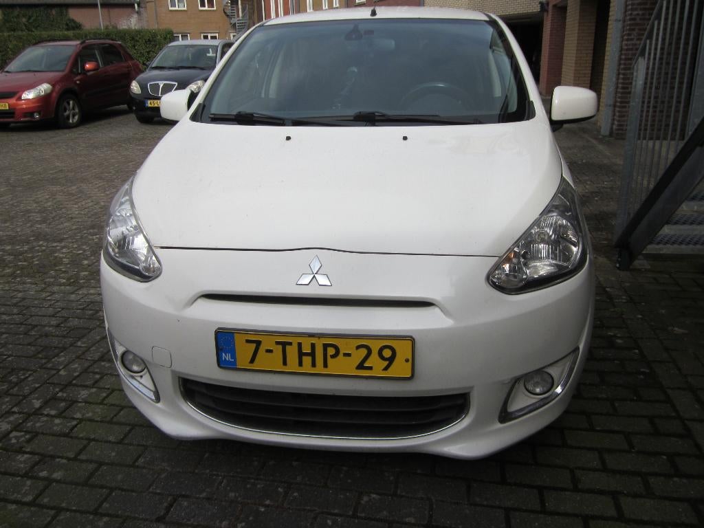 Mitsubishi Space Star 1.0 MPI 52KW 2014 Wit, Auto's, Voorwielaandrijving, Stof, Zwart, Wit