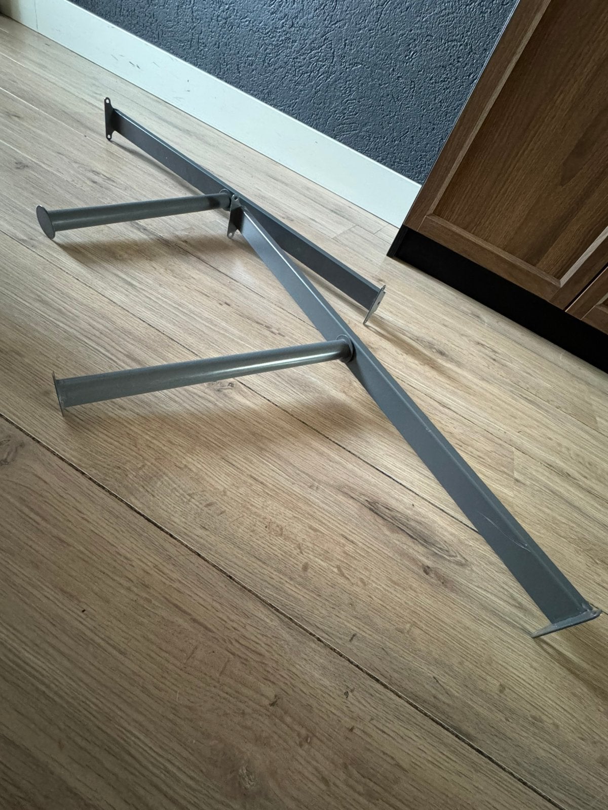 2 Grijze IKEA komplement kledingroedes, Huis en Inrichting, Kasten | Kledingkasten, Ophalen, 50 tot 100 cm, Zo goed als nieuw