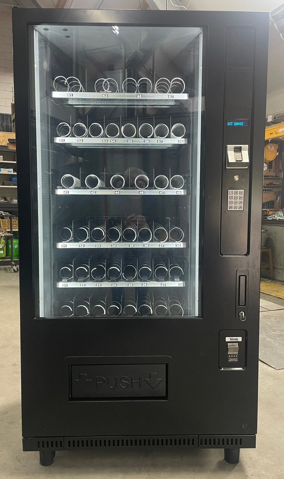 Praktisch nieuwe Snack automaat, Vendo., Ophalen, Zo goed als nieuw