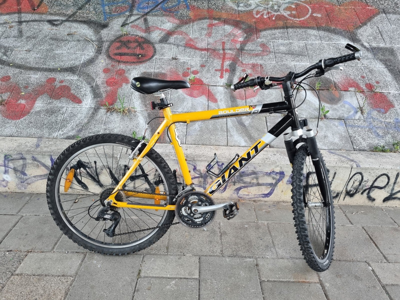 Giant Boulder Mountainbike Framemaat L opknapper, Ophalen, Gebruikt, 26 inch, Velgrem