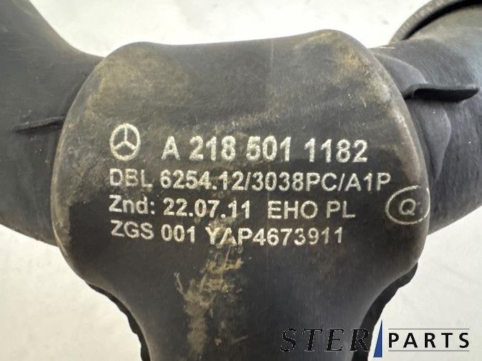 Radiateurslang van een Mercedes CLS-Klasse, Gebruikt, -, Ophalen of Verzenden, -