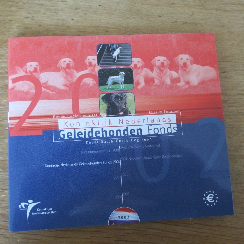 Goede doelenset koninklijk Nederlands Geleidenhonden fonds, Ophalen of Verzenden, Koningin Beatrix, Euro's, Setje
