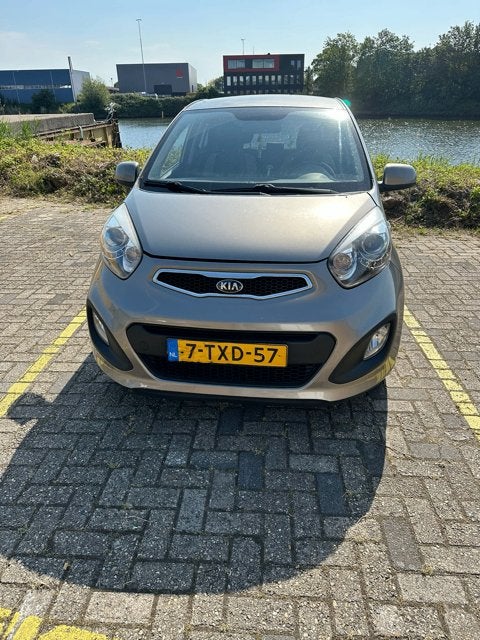Kia Picanto 1.0 Cvvt 5-DRS 2014 Grijs, Auto's, Voorwielaandrijving, Euro 5, 400 kg, Leder en Stof
