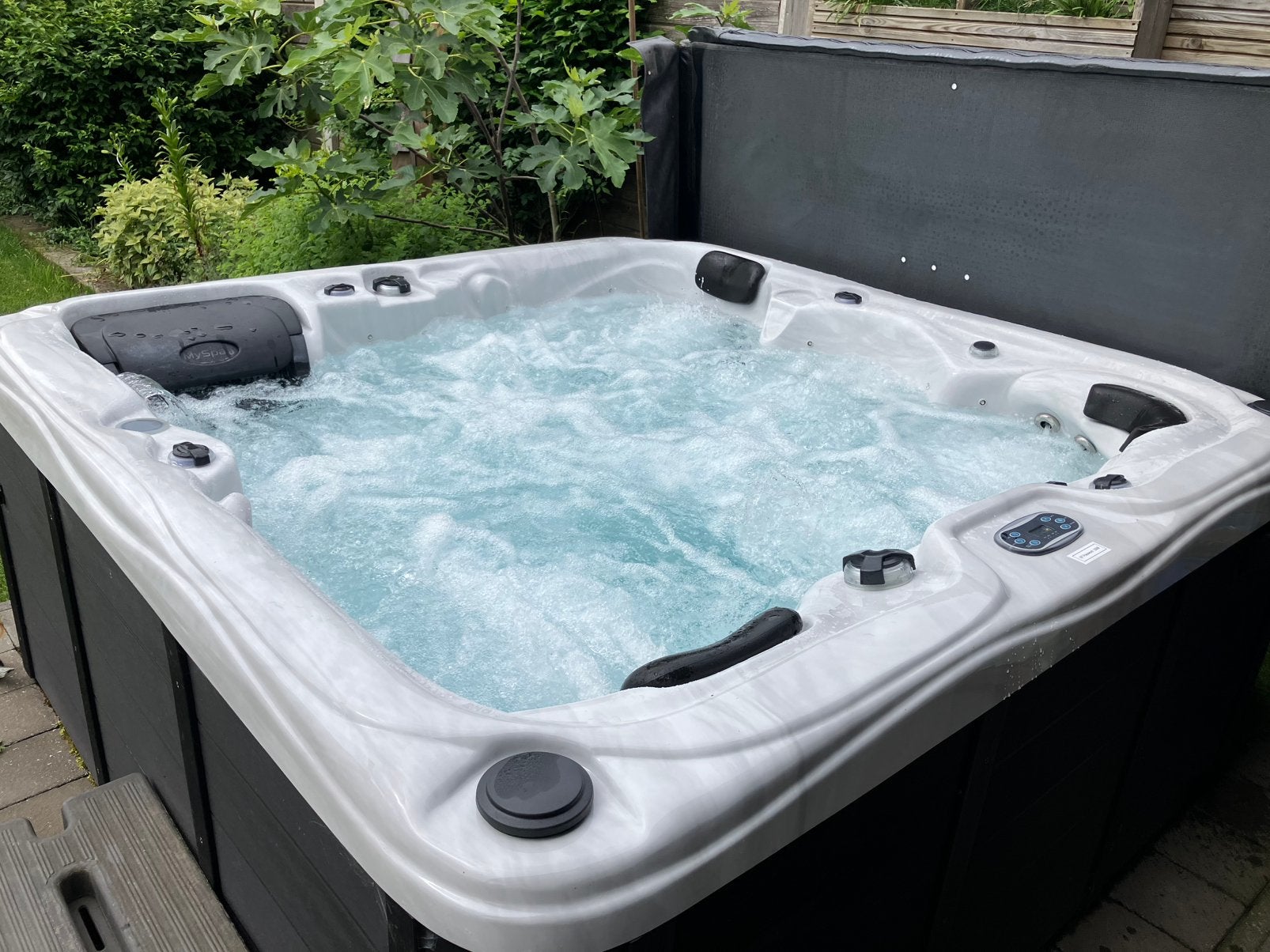 Myspa Doubledutch, Ophalen, Zo goed als nieuw, Vast