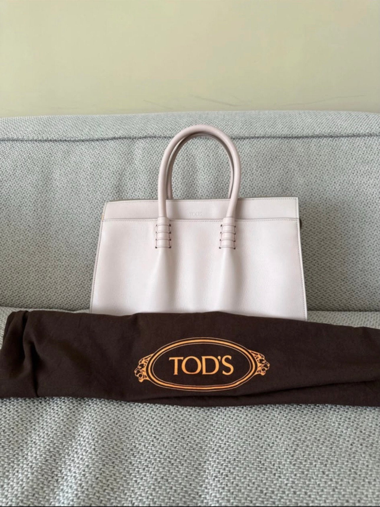 Roze leren Tod’s tas in nieuwetaat, Ophalen of Verzenden, Zo goed als nieuw, Roze, Handtas