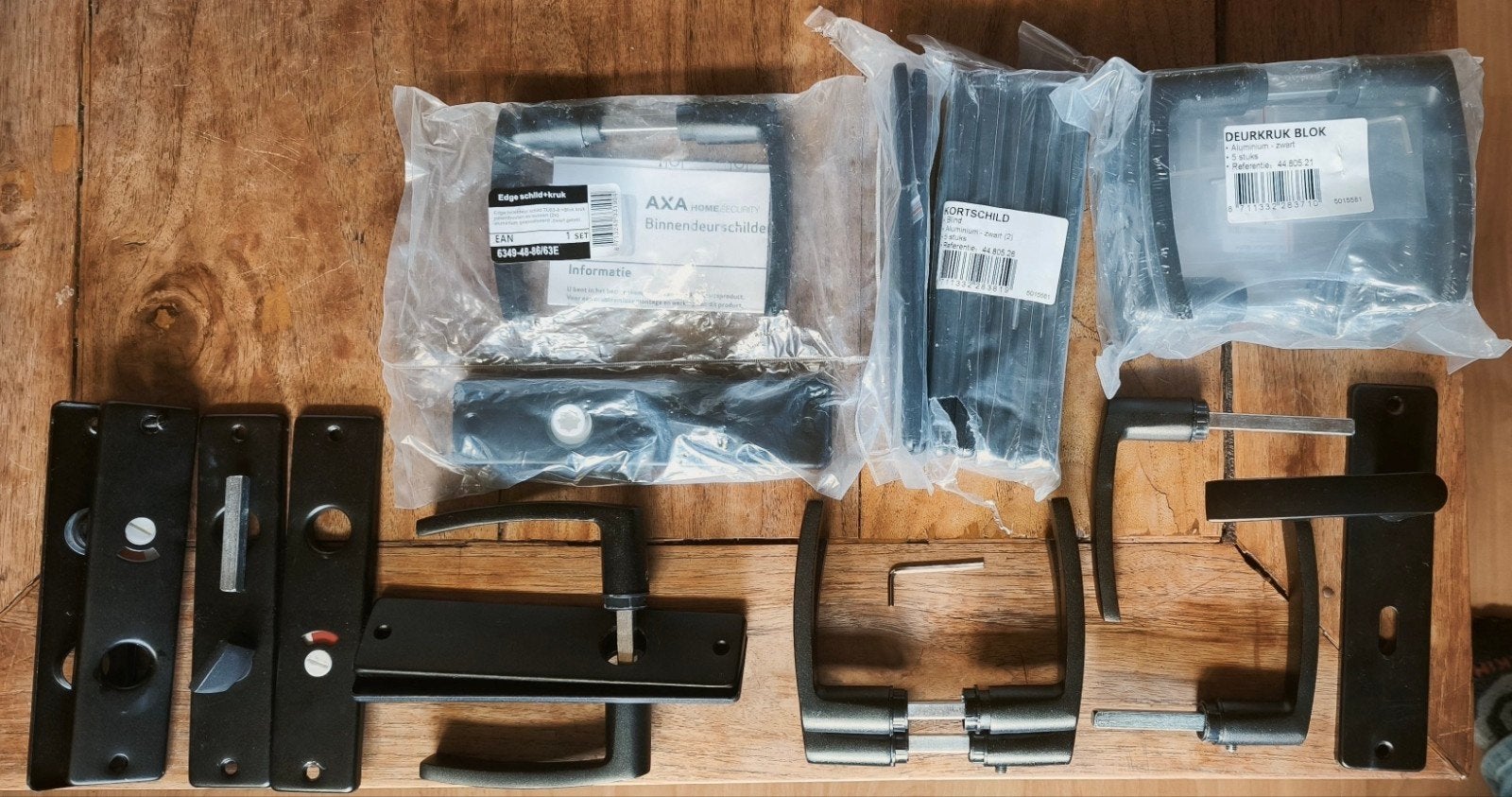 AXA Edge Blok deurbeslag zwart – complete set en meer, Ophalen, Nieuw, Overige materialen, Klink of Kruk