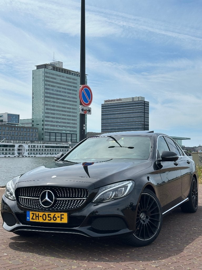 Mercedes-Benz C-Klasse C220 CDI 2.1 125KW Aut7 2015 Zwart, Automaat, Bluetooth, Achterwielaandrijving, 1800 kg