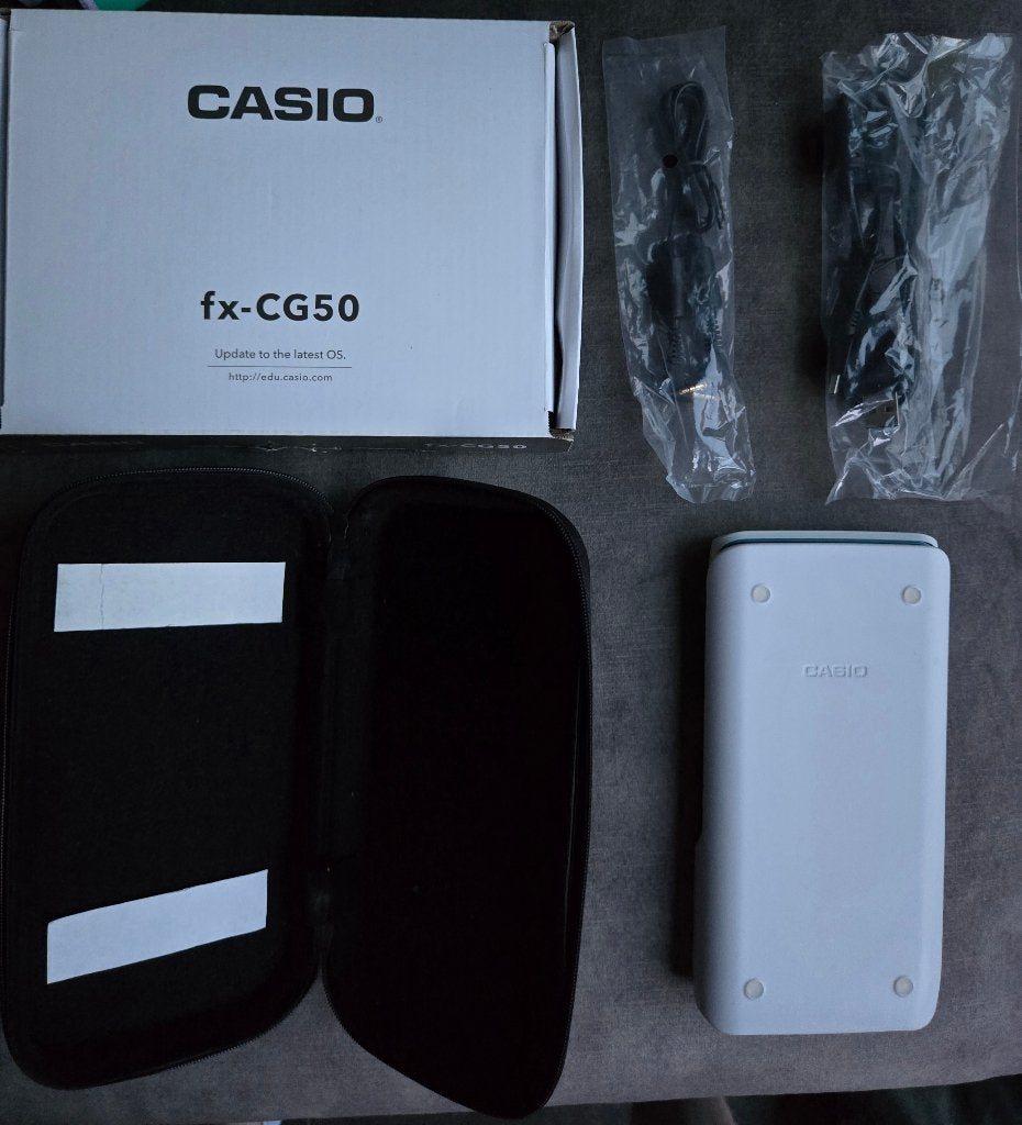 Grafische rekenmachine CASIO Fx-CG50 met beschermhoes, Ophalen, Grafische rekenmachine, Zo goed als nieuw