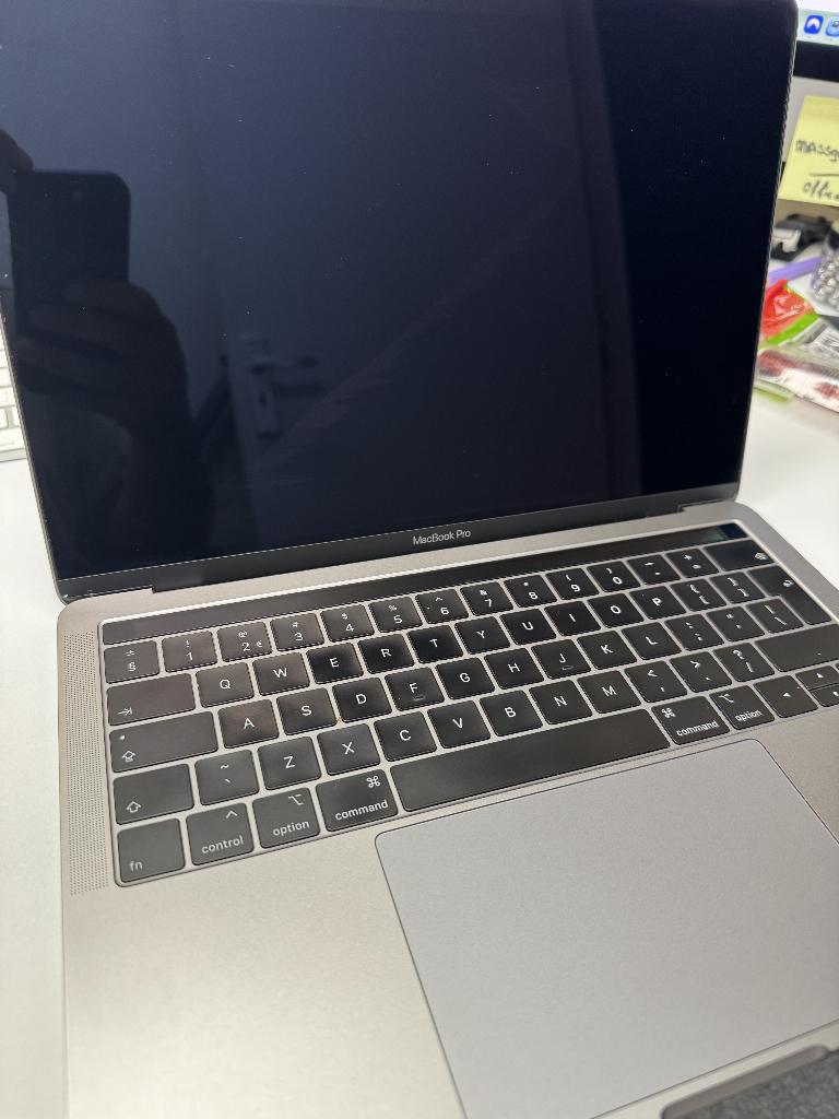 MacBook Pro 2019 A2159 Display kapot icloud vrij, Computers en Software, Apple Macbooks, Ophalen, 13 inch, MacBook Pro, 2 tot 3 Ghz