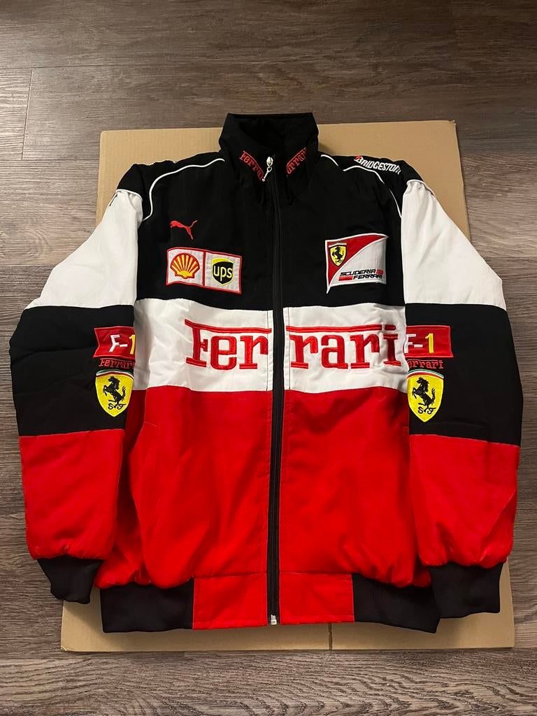 Ferrari Racing jas (maat S) – white vintage stijl, Verzenden, Zo goed als nieuw, Maat 46 (S) of kleiner, Rood