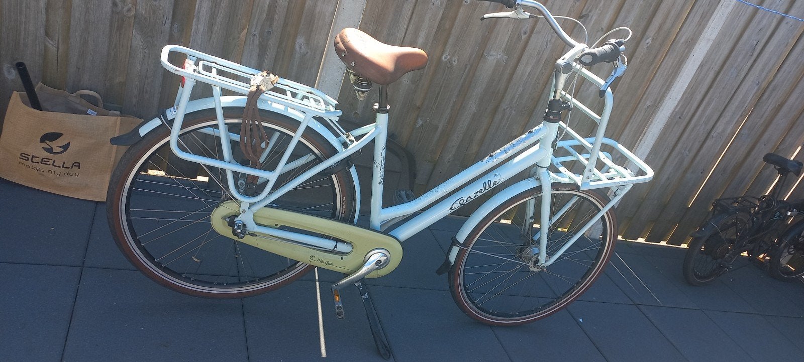 Gazelle Damesfiets 28 inch, Gebruikt, Velgrem, Versnellingen, Ophalen of Verzenden
