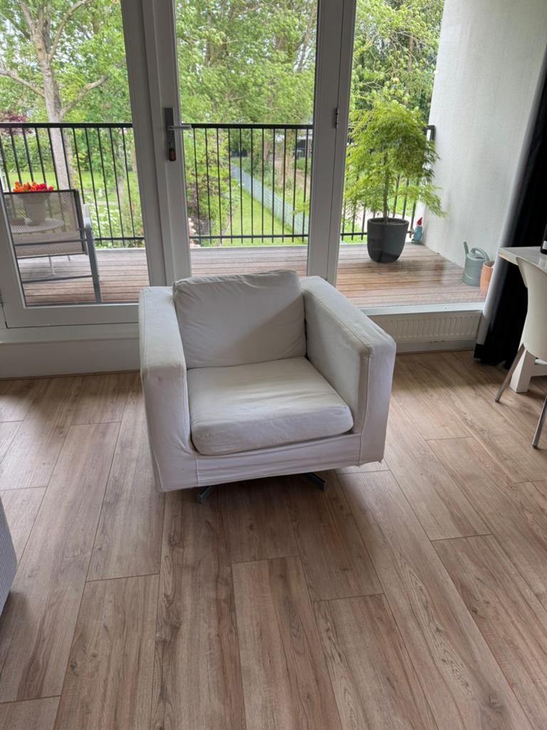 Mooie creme kleurige draaifauteuil 90x90x70, Huis en Inrichting, Fauteuils, Ophalen, Zo goed als nieuw, 75 tot 100 cm, 50 tot 75 cm