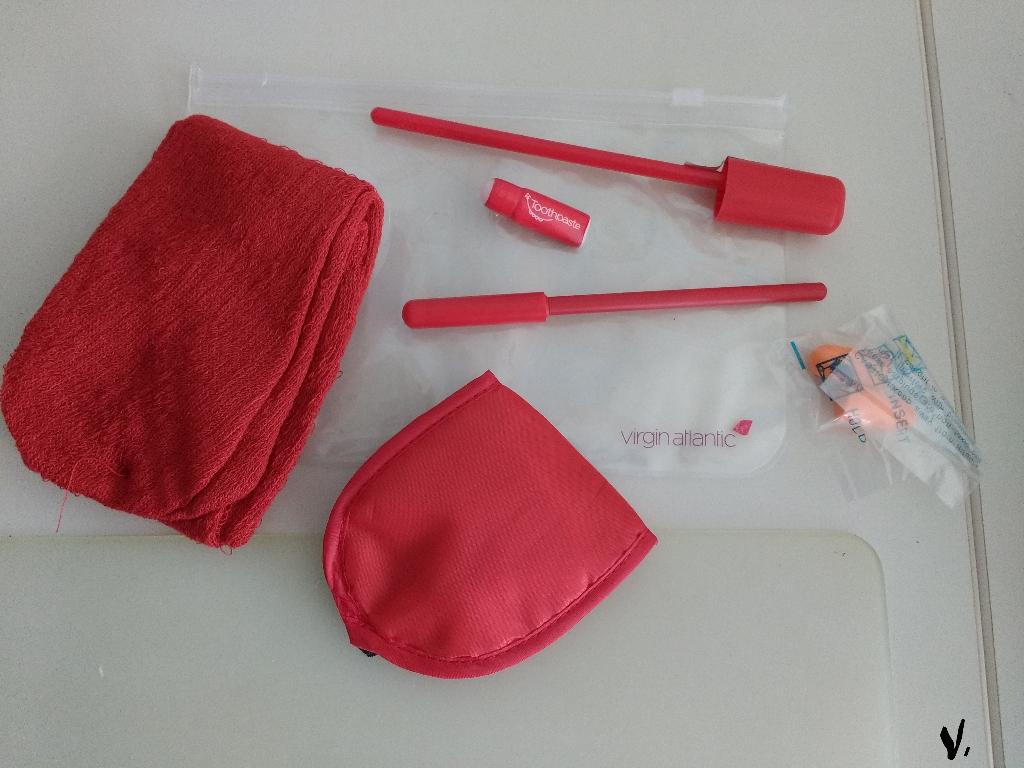 Virgin Atlantic Premium Economy toilettasje, Verzamelen, Ophalen of Verzenden, Nieuw, Overige typen