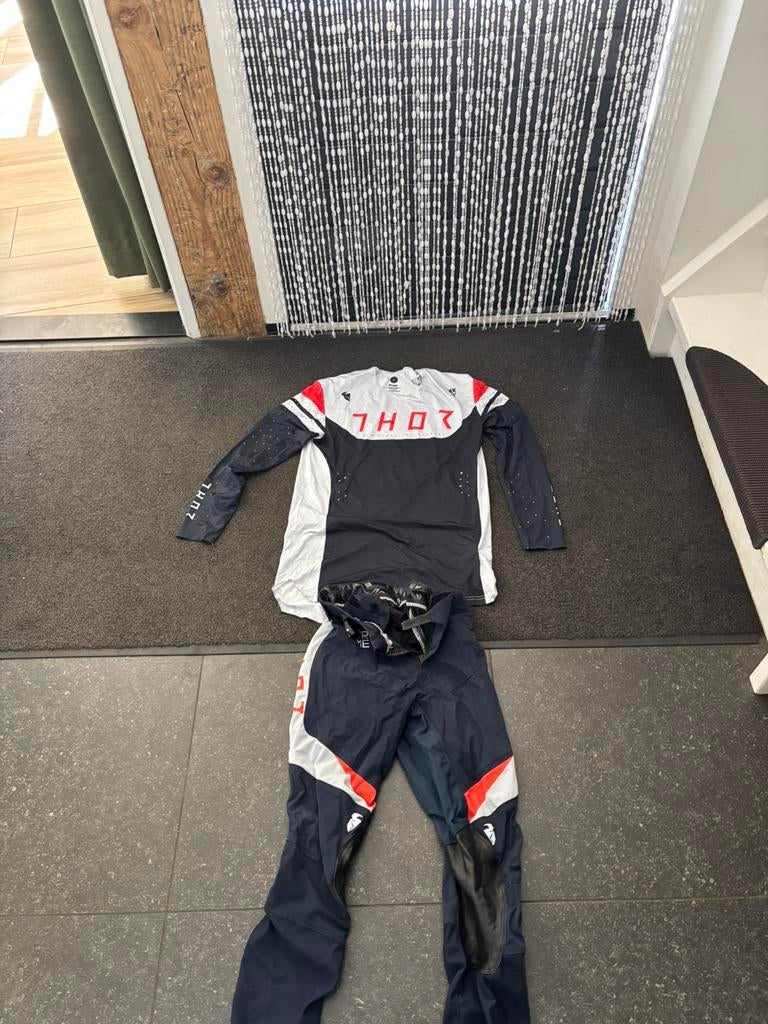 Thor motorcross pak, Fietsen en Brommers, Ophalen of Verzenden, Zo goed als nieuw, Bovenkleding