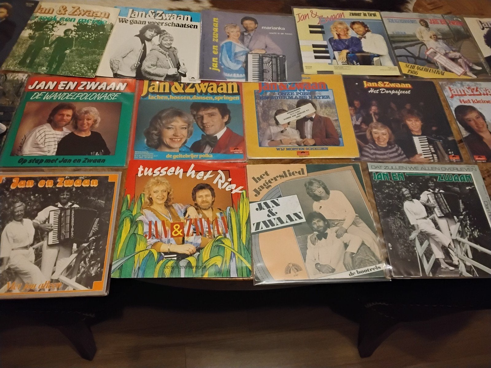 partij verzameling singles vinyl Jan en Zwaan 17 singles, Ophalen of Verzenden, Gebruikt, Overige formaten, Levenslied of Smartlap