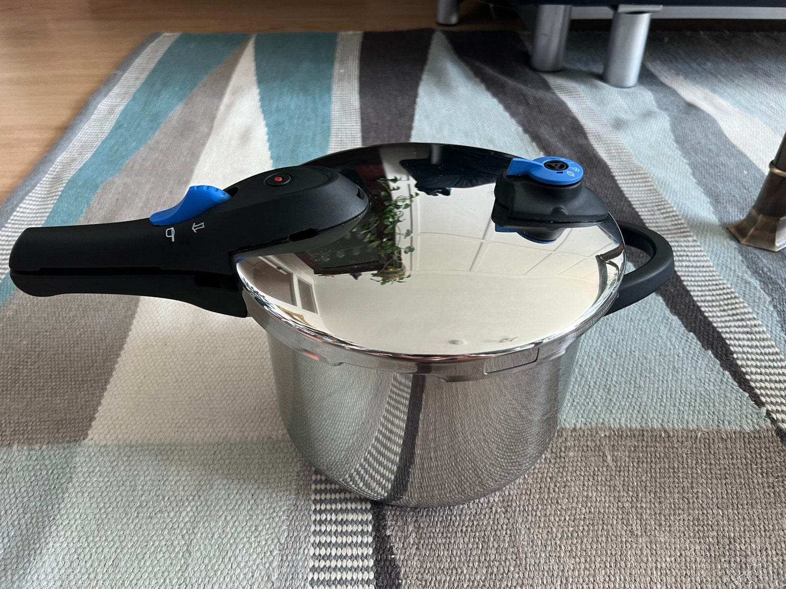 BK RVS snelkookpan 6l 22cm met stoommand + nwe. afdichtring, Snelkookpan, Met handvatten, BK, Ophalen of Verzenden