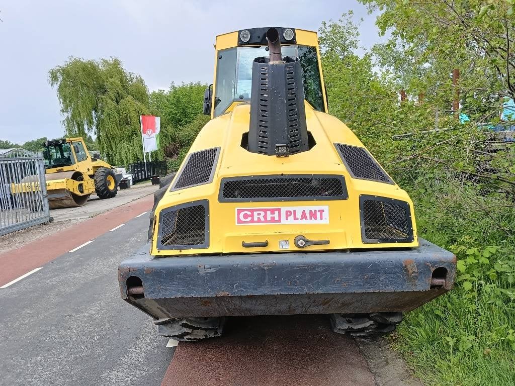 Bomag BW 213 D H-4 i drum compactor roller wals (bj 2015)