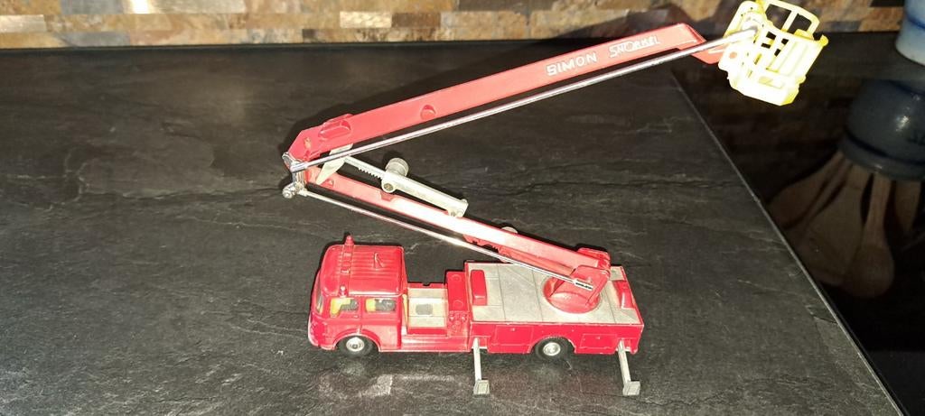 Corgi Major Toys Simon Snorkel Fire Engine, Ophalen of Verzenden, Gebruikt, Auto, Corgi