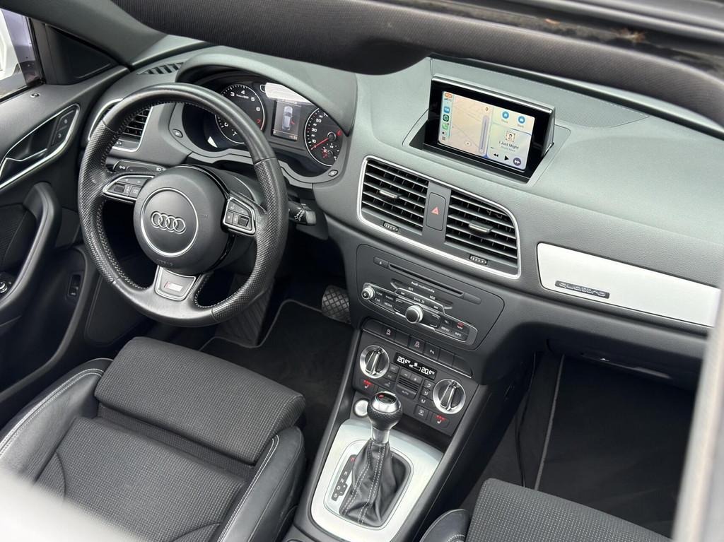 Audi Q3 2.0 TFSI 3x S-Line |Pano|Apple carplay|Parelmoer|Key, Auto's, Audi, Euro 5, 4 cilinders, Leder en Stof, Wit
