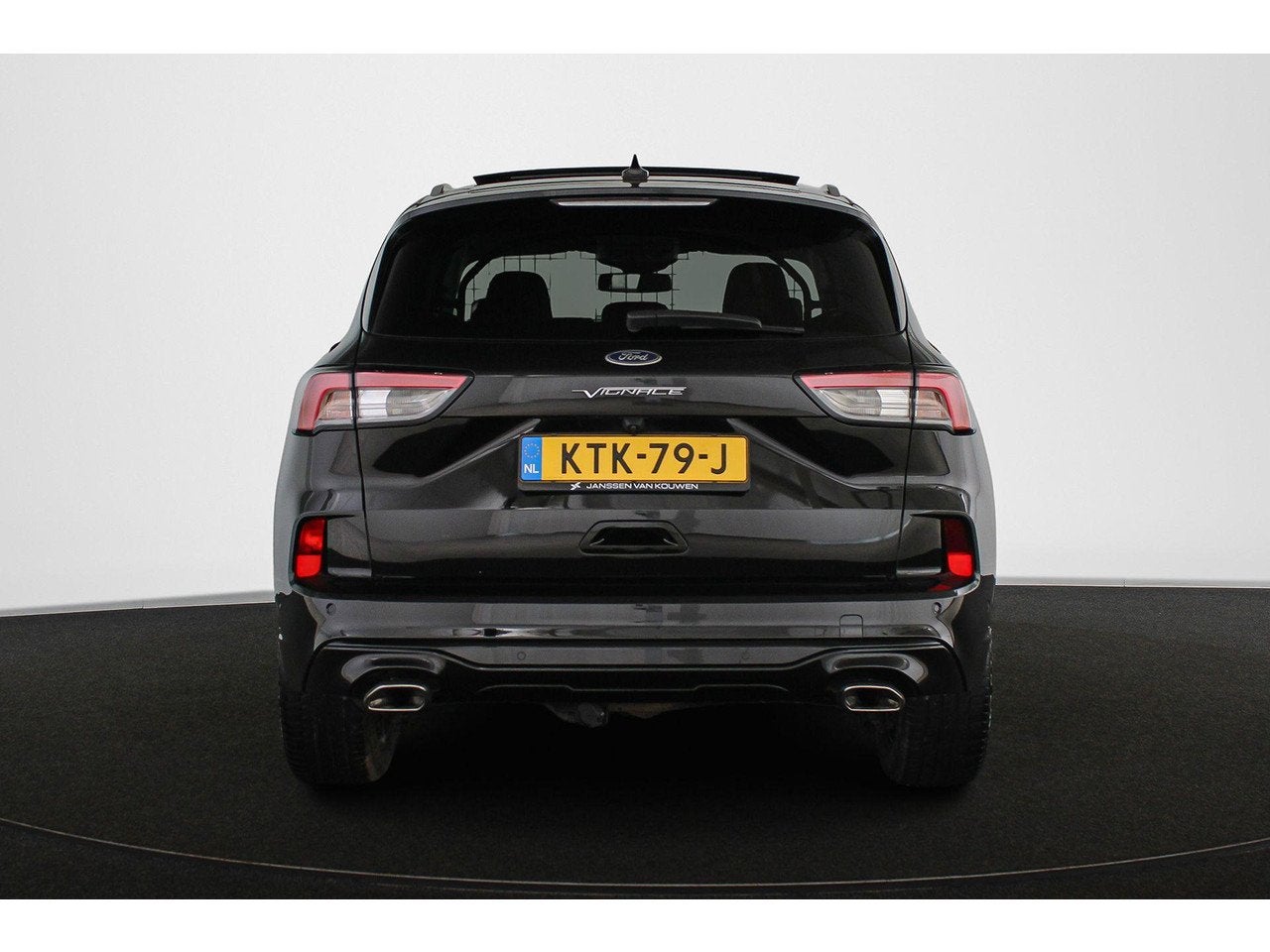 Foto 16 van Ford Kuga 2.5 PHEV Vignale Pano Leder Stuur-Stoelverwarming
