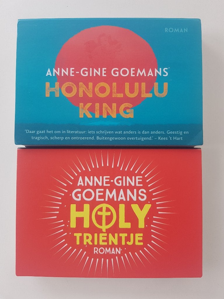 2x Dwarsliggers Anne-Gine Goemans oa. Holy Trientje, Boeken, Romans, Ophalen of Verzenden, Anne-Gine Goemans