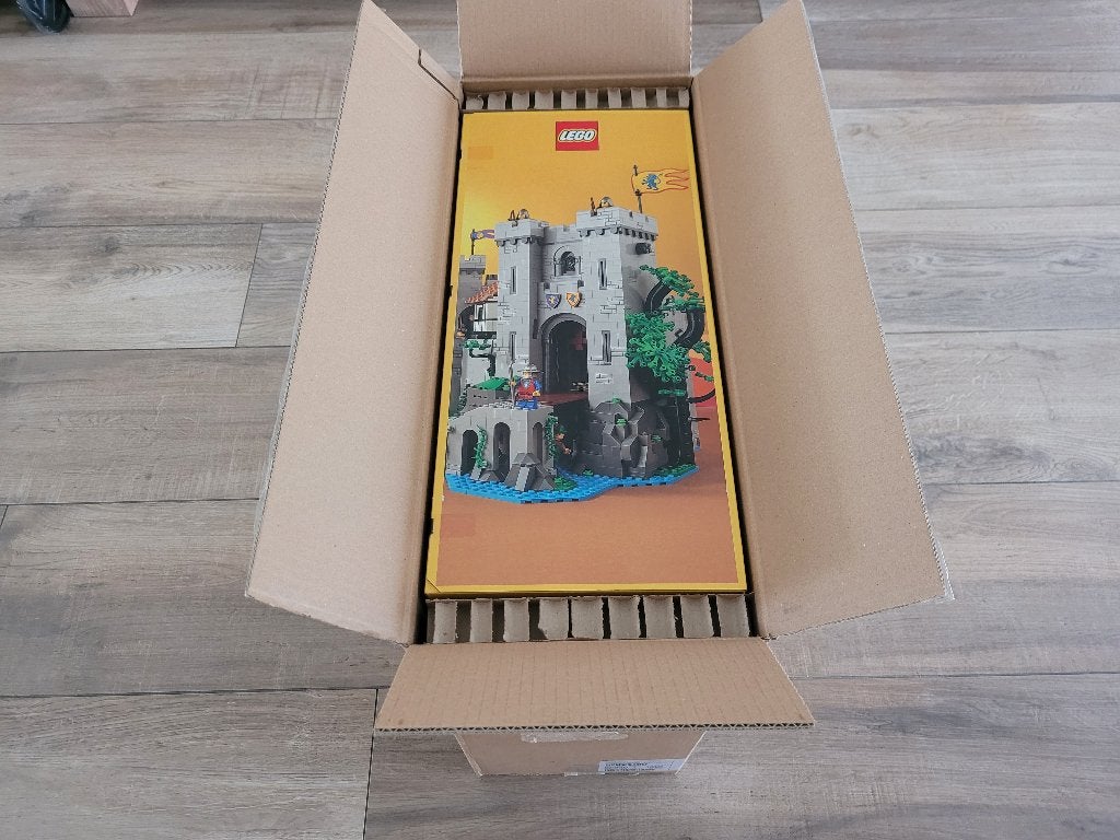 Foto 3 van Lego Icons Leeuwenridders kasteel 10305 nieuw verzegeld