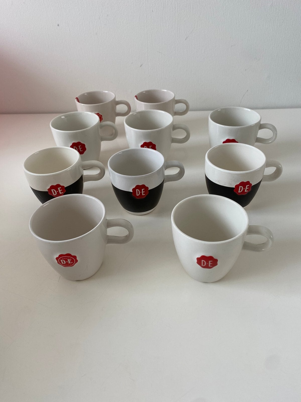 10–Douwe Egbert mokken, Ophalen of Verzenden, Overige stijlen, Kop(pen) en/of Schotel(s)