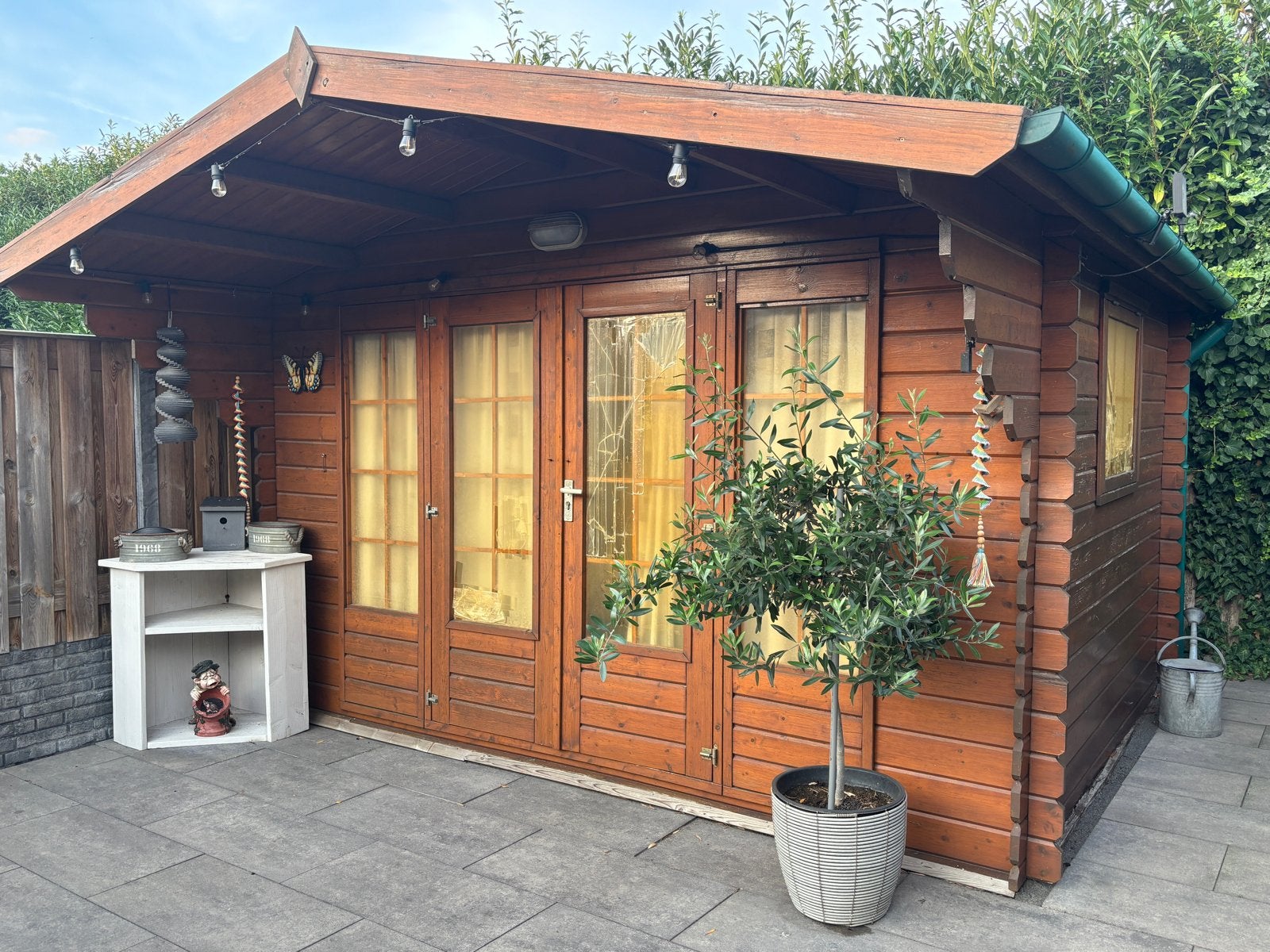 Tuinhuis/blokhut met overkapping - gratis af te halen, Ophalen, 250 tot 500 cm, Met overkapping, Hout