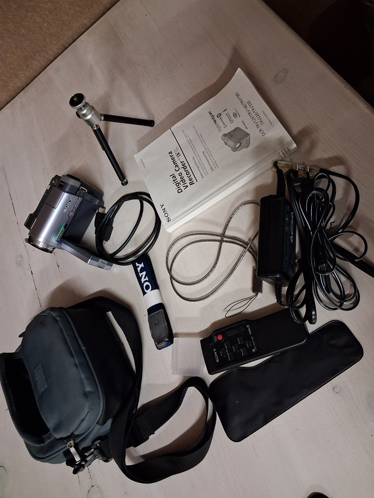 Sony DCR-TRV22E Digital Handycam MiniDV Camcorder, Mini dv, Zo goed als nieuw, Sony, Camera