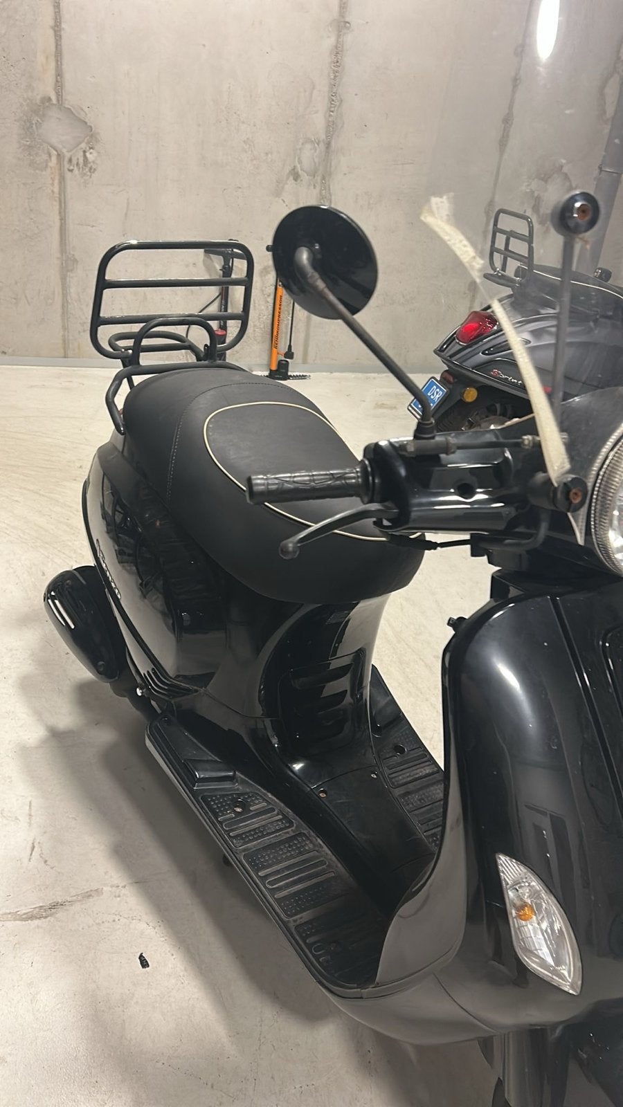 Senzo Rivalux scooter (2018) - voor onderdelen, Ophalen, Gebruikt, Overige typen, Overige merken