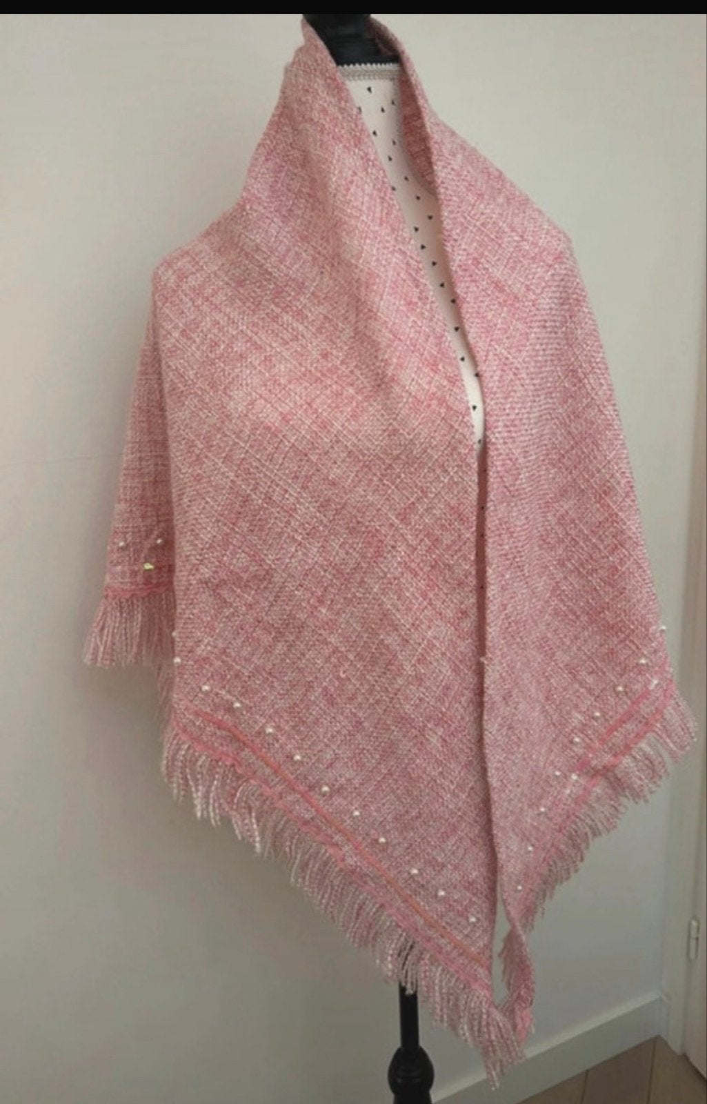 Roze Stola Sjaal met Parels en Franjes, Ophalen of Verzenden, Zo goed als nieuw, Sjaal