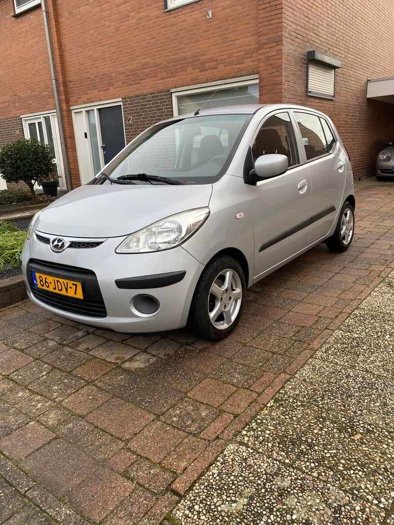 Hyundai I10 1,2 bouwjaar 2009 airco igst, Auto's, Voorwielaandrijving, Stof, Zwart, 4 cilinders