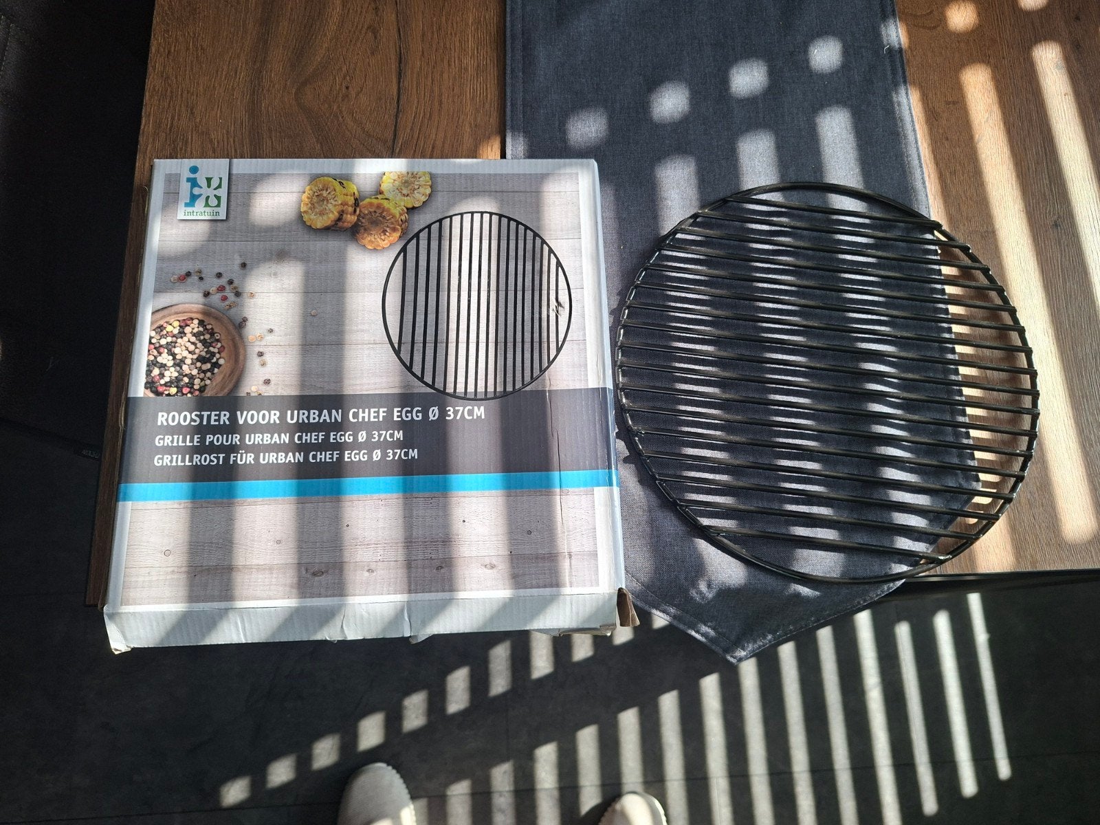 Ei bbq rooster  37 cm  nieuw komt van intratuin, Ophalen, Nieuw