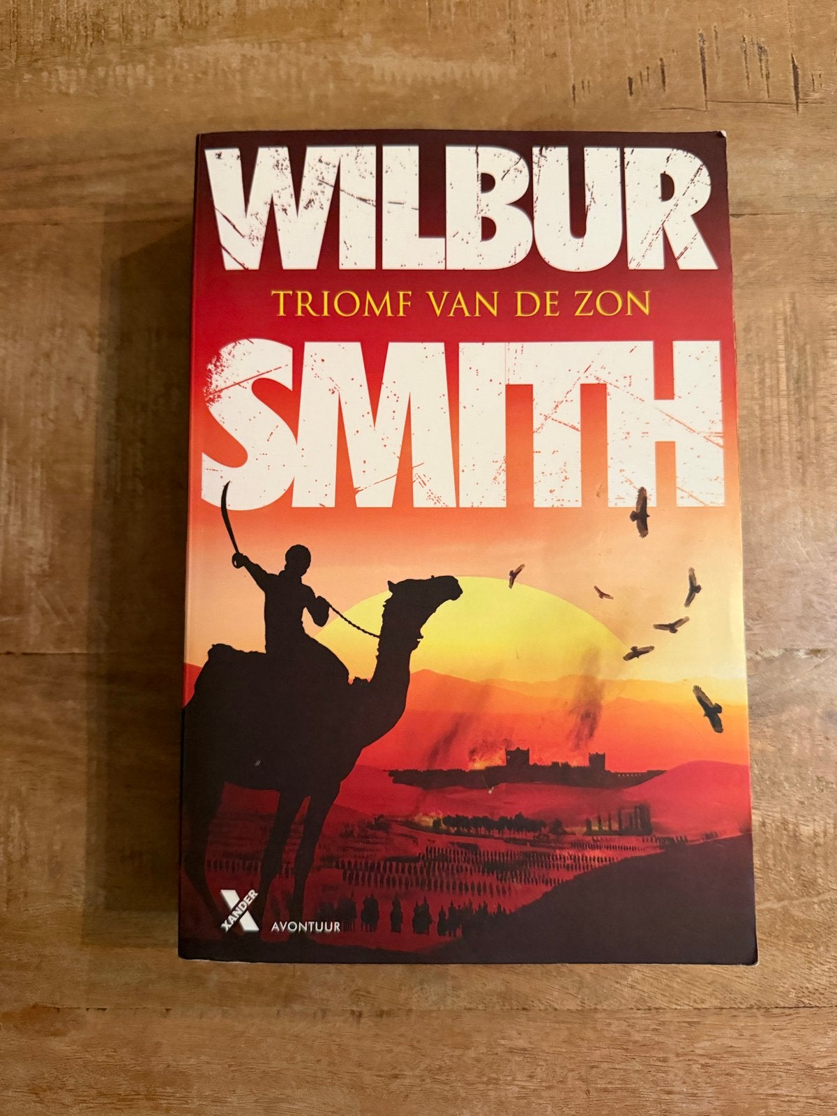Wilbur Smith - Triomf van de Zon (Hardcover), Ophalen of Verzenden, Zo goed als nieuw