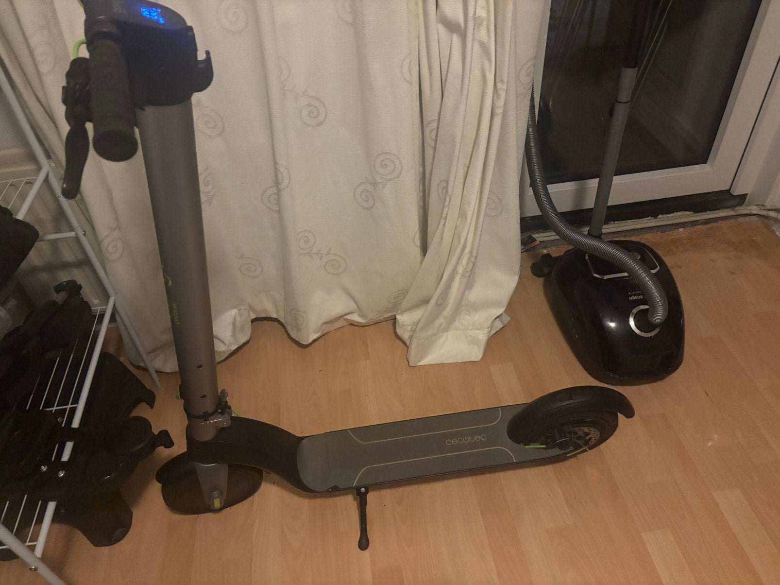 Elektrische step, Ophalen of Verzenden, Zo goed als nieuw, Elektrische step (E-scooter)
