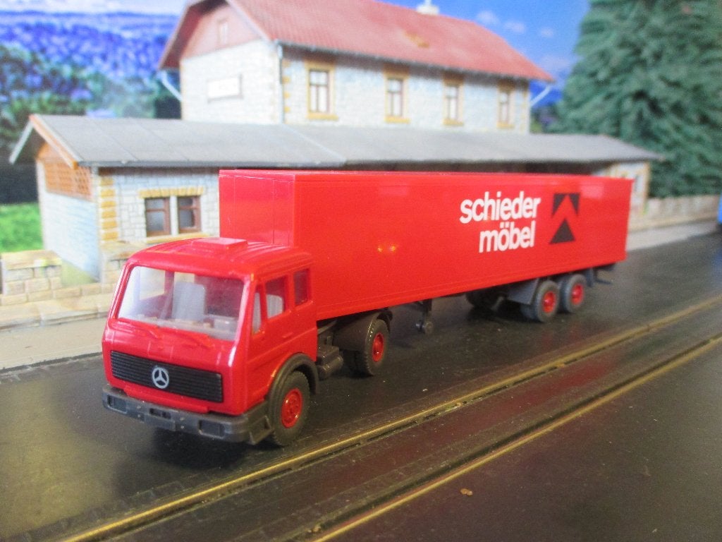 Mercedes Benz NG 1626 met oplegger - Wiking Schieder Möbel, Ophalen of Verzenden, Zo goed als nieuw, Bus of Vrachtwagen, Rietze