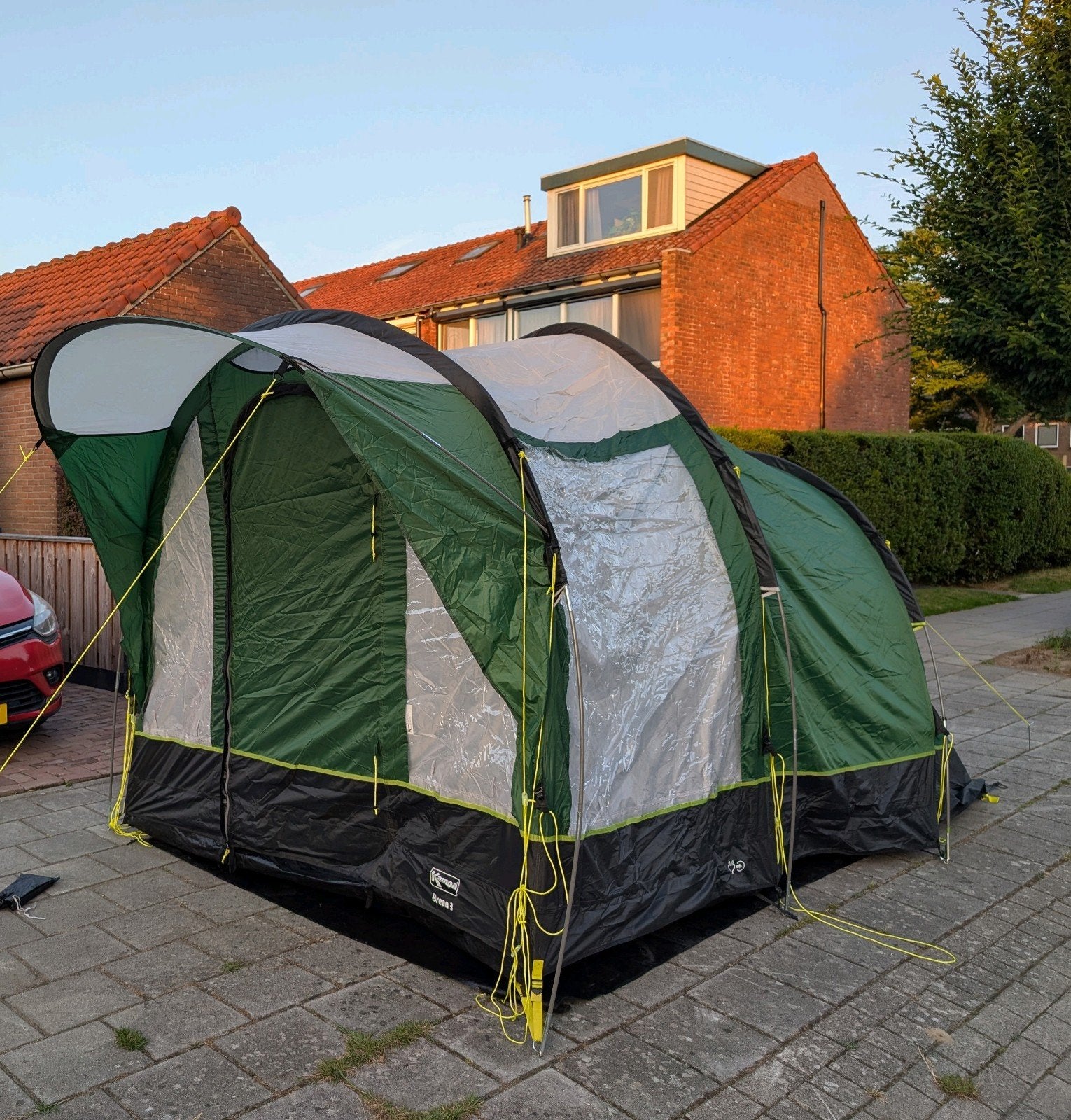 Kampa Brean 3 tunneltent, Tent, Kamperen, Incl. Grondzeil, Ophalen of Verzenden, Gebruikt, Tot en met 3